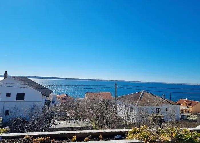 Kyra Casa vacanze Rtina